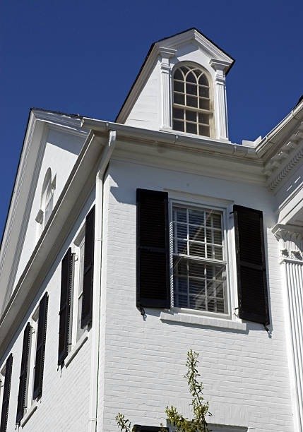 Louvered Shutters That Balance Airflow and Style