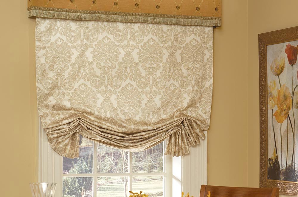 Roman Shades for Seamless Interior Styling